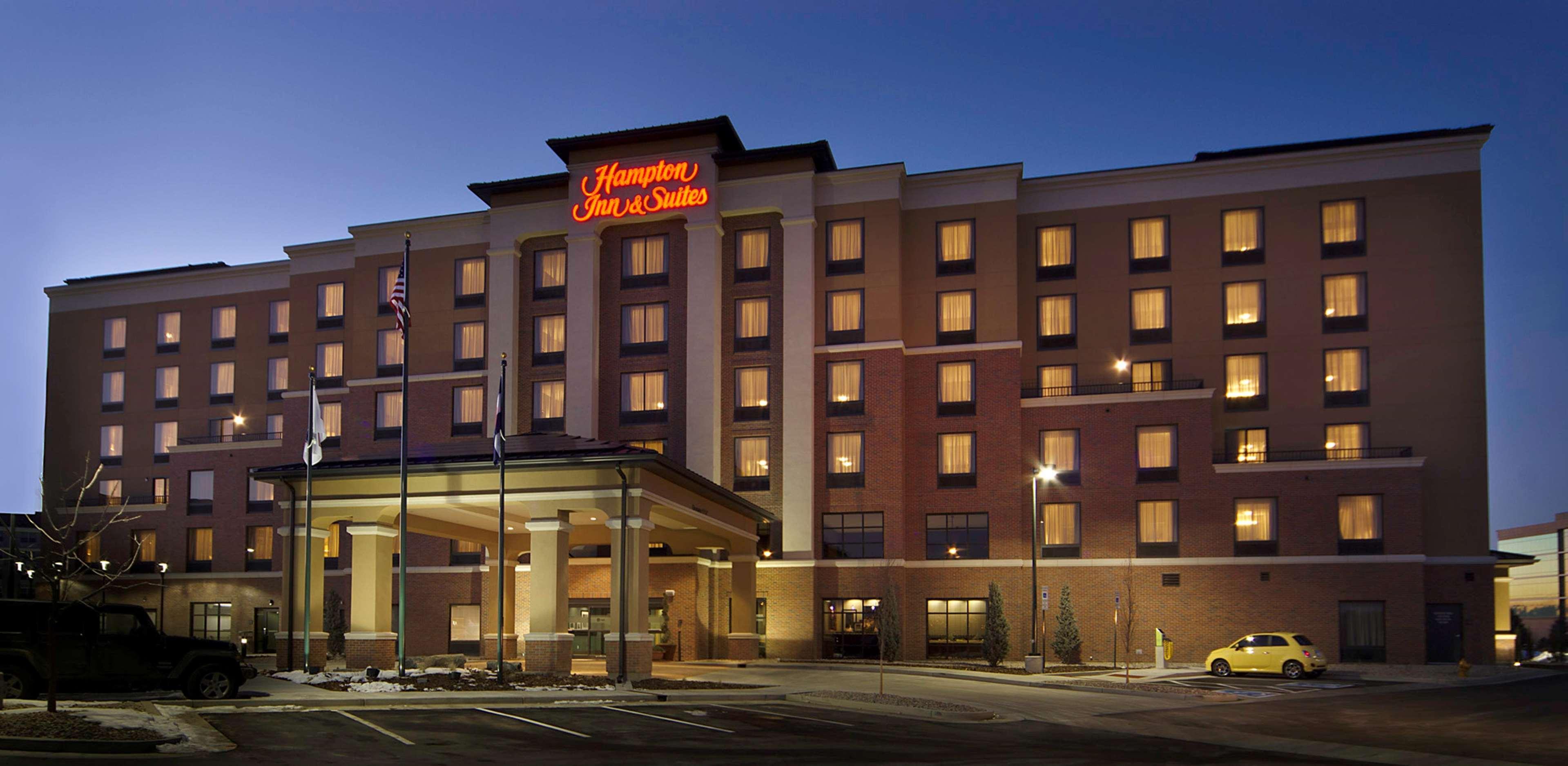 Hampton Inn & Suites Denver Airport / Gateway Park Aurora Dış mekan fotoğraf
