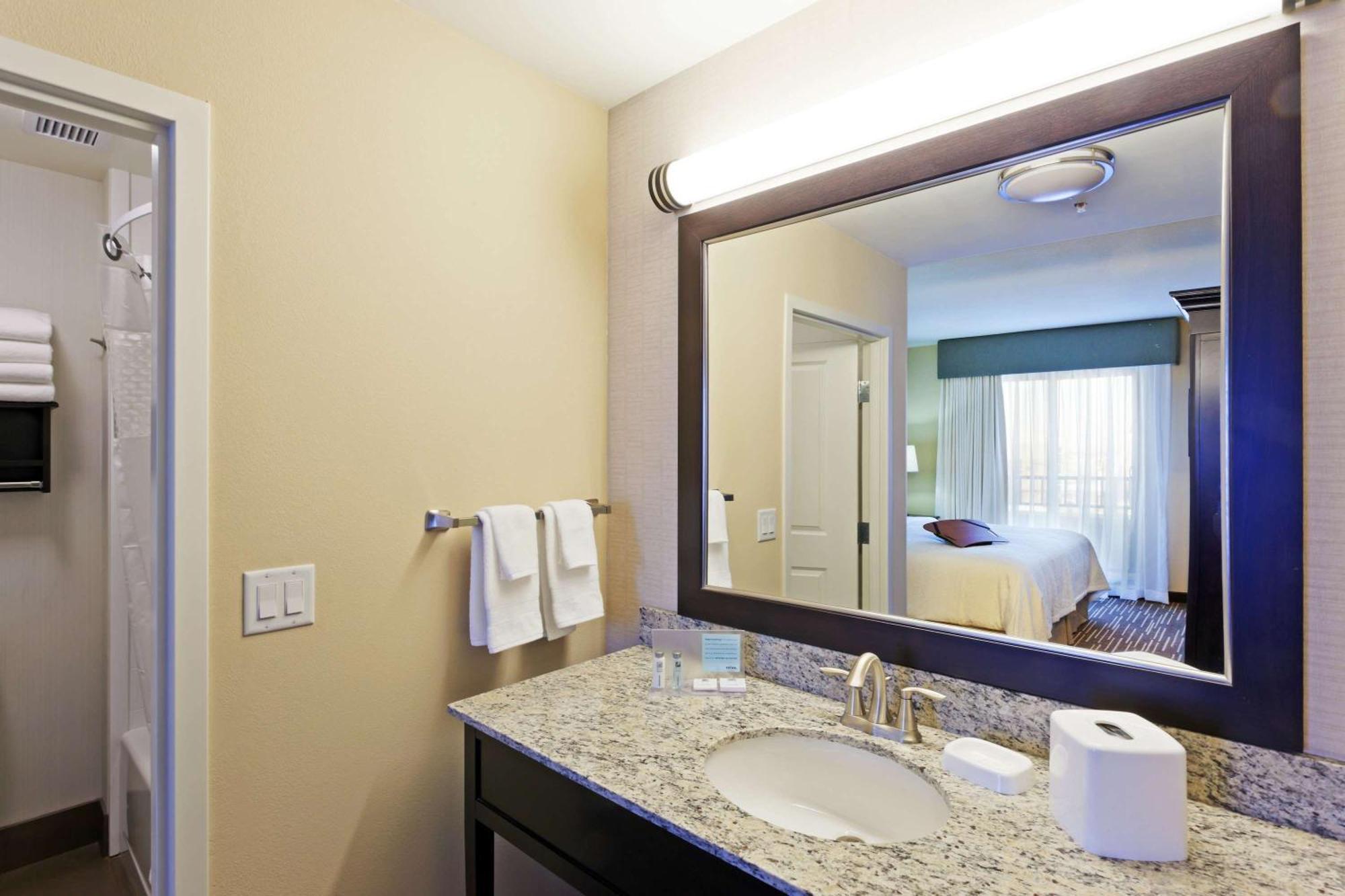 Hampton Inn & Suites Denver Airport / Gateway Park Aurora Dış mekan fotoğraf