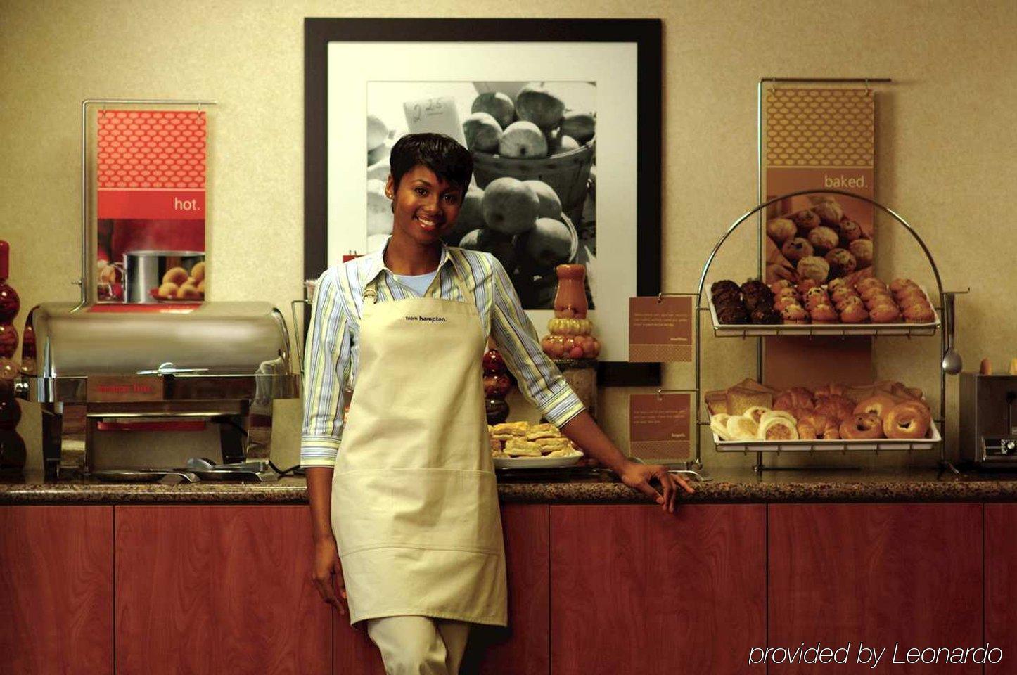 Hampton Inn & Suites Denver Airport / Gateway Park Aurora Restoran fotoğraf